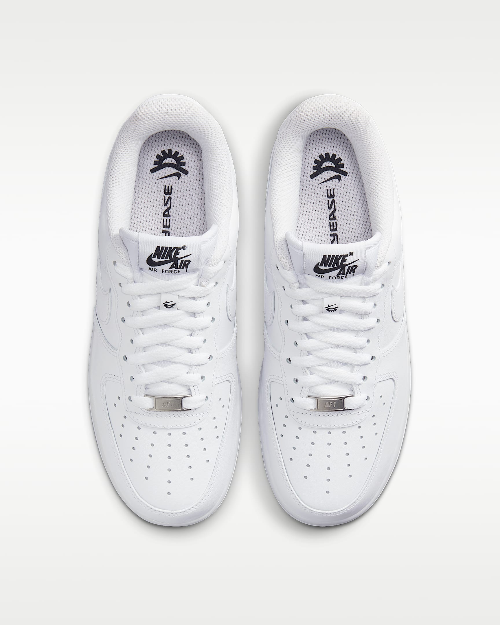 Nike Air Force 1 '07 EasyOn Kadın Ayakkabısı - Beyaz/Beyaz/Beyaz