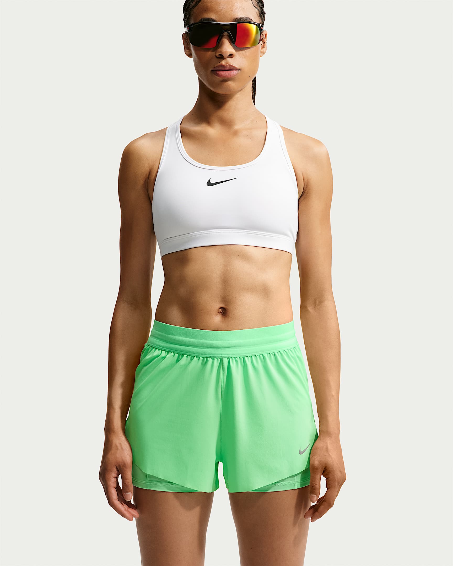 Nike Swift Dri-FIT Normal Belli 2'si 1 Arada Kadın Koşu Şortu - Illusion Green/Cucumber Calm