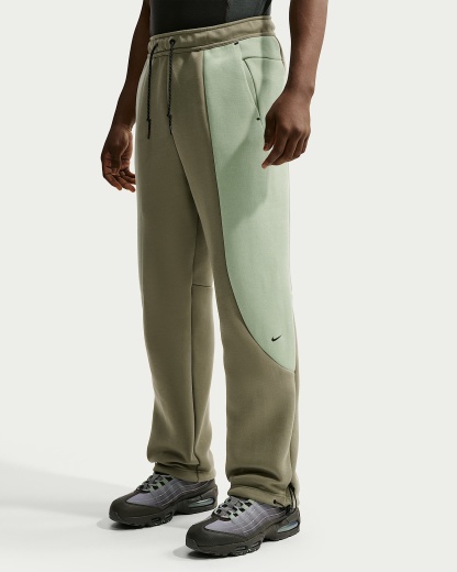 Nike Tech Renk Bloklu Açık Paçalı Fleece Erkek Eşofman Altı - Silver Sage/Jade Horizon/Siyah