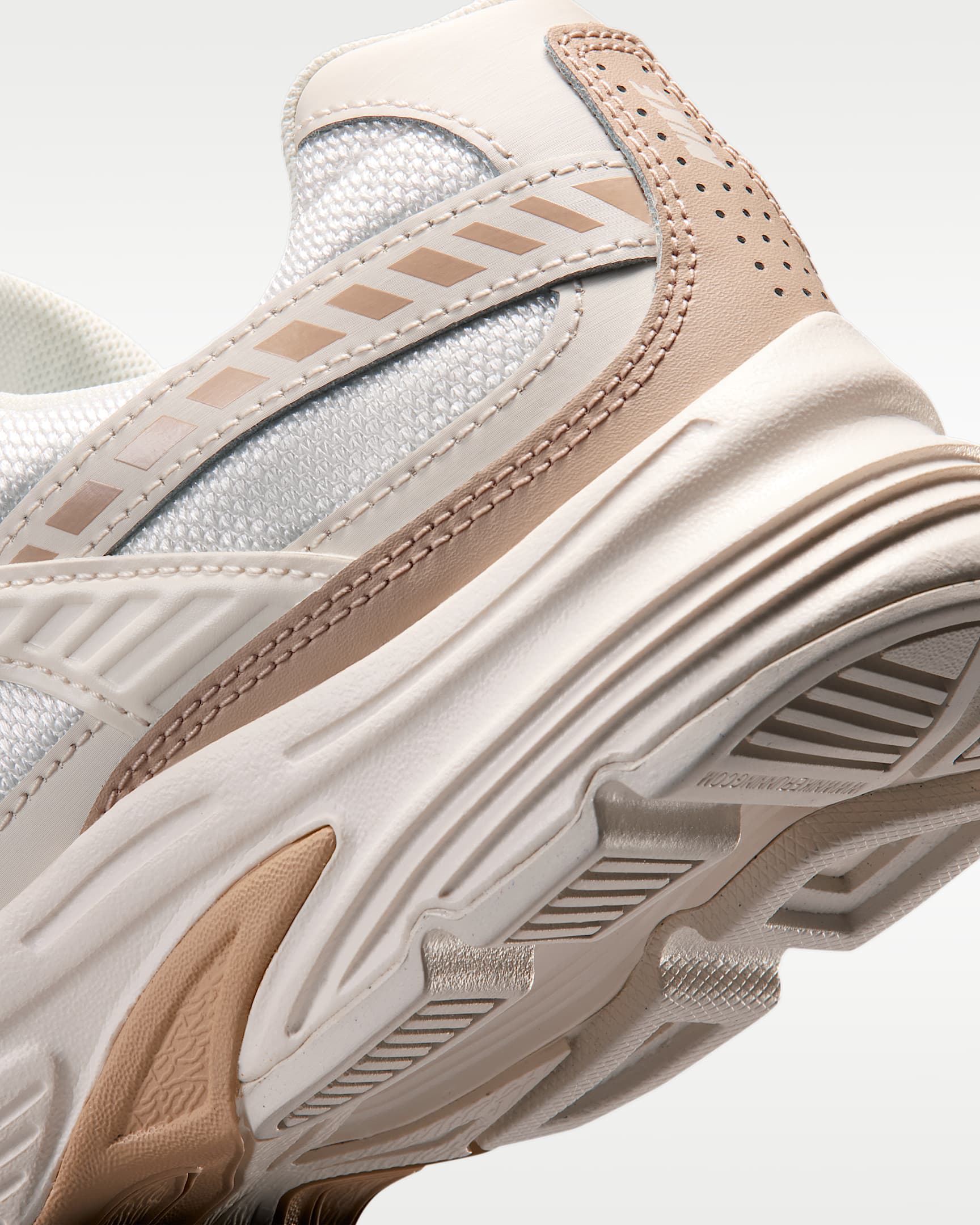 Nike Initiator Kadın Ayakkabısı - Phantom/Shimmer/Chalk