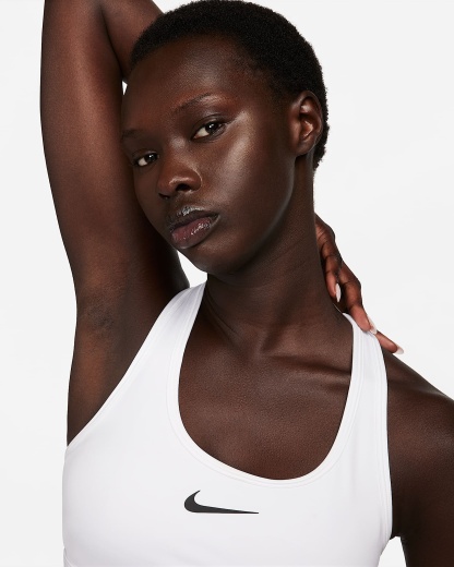 Nike Swoosh Orta Destekli Pedli Kadın Spor Sütyeni - Beyaz/Stone Mauve/Siyah