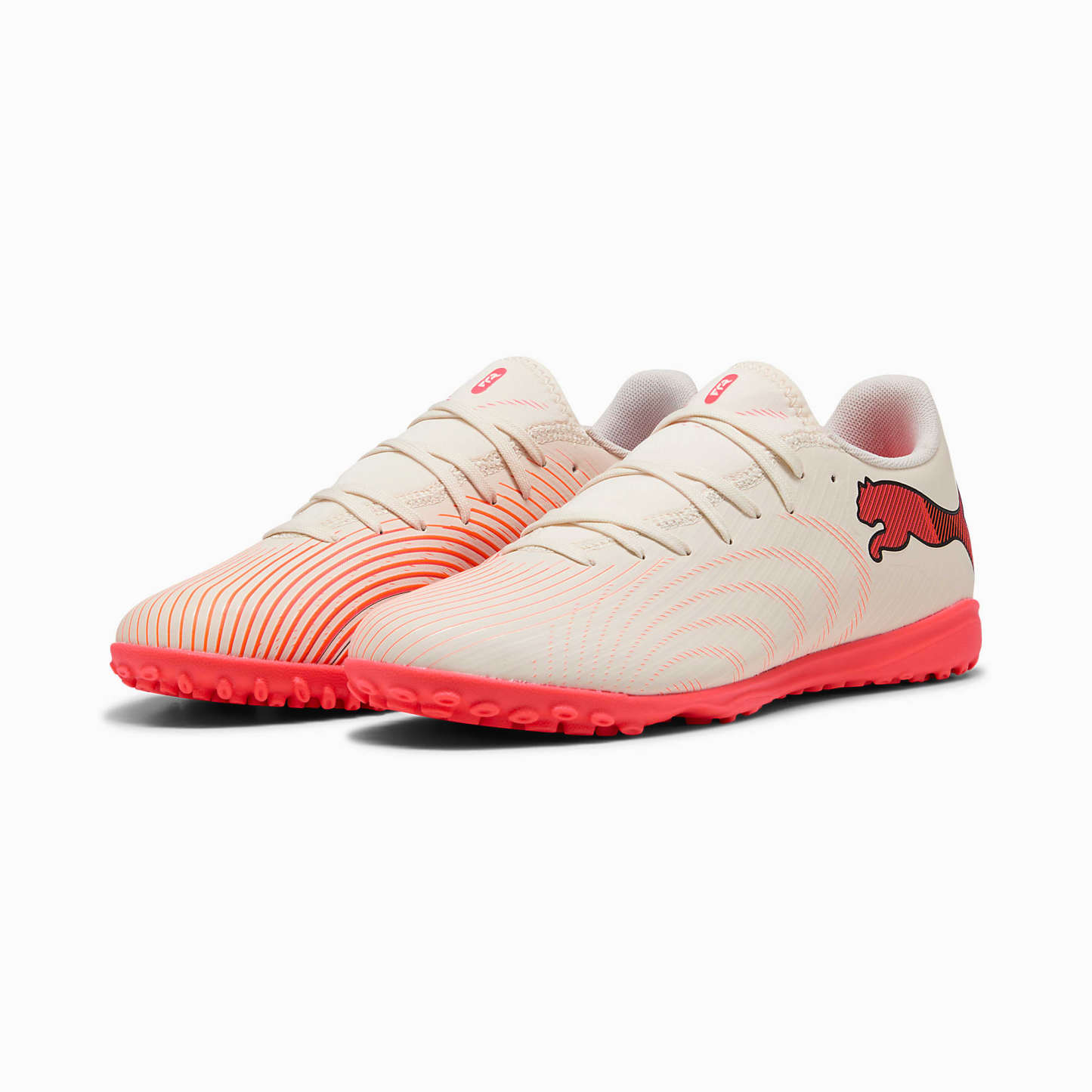 FUTURE 9 PLAY TT UNISEX Krampon - Sugared Almond-PUMA White-Ultra Red-PUMA Black - 109174_01 - Görsel 2