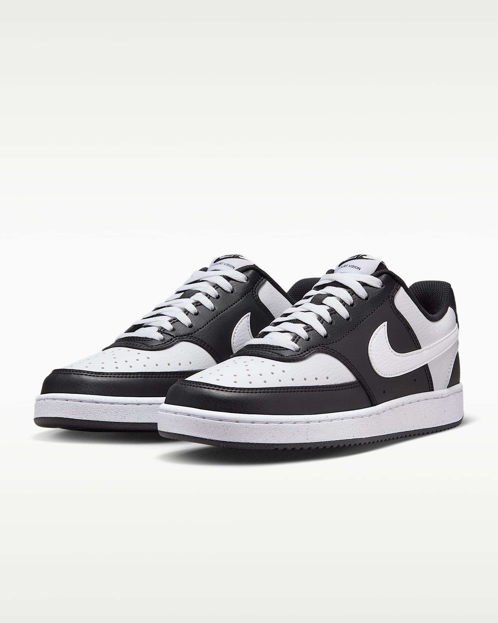 Nike Court Vision Low Next Nature Kadın Ayakkabısı - Siyah/Beyaz