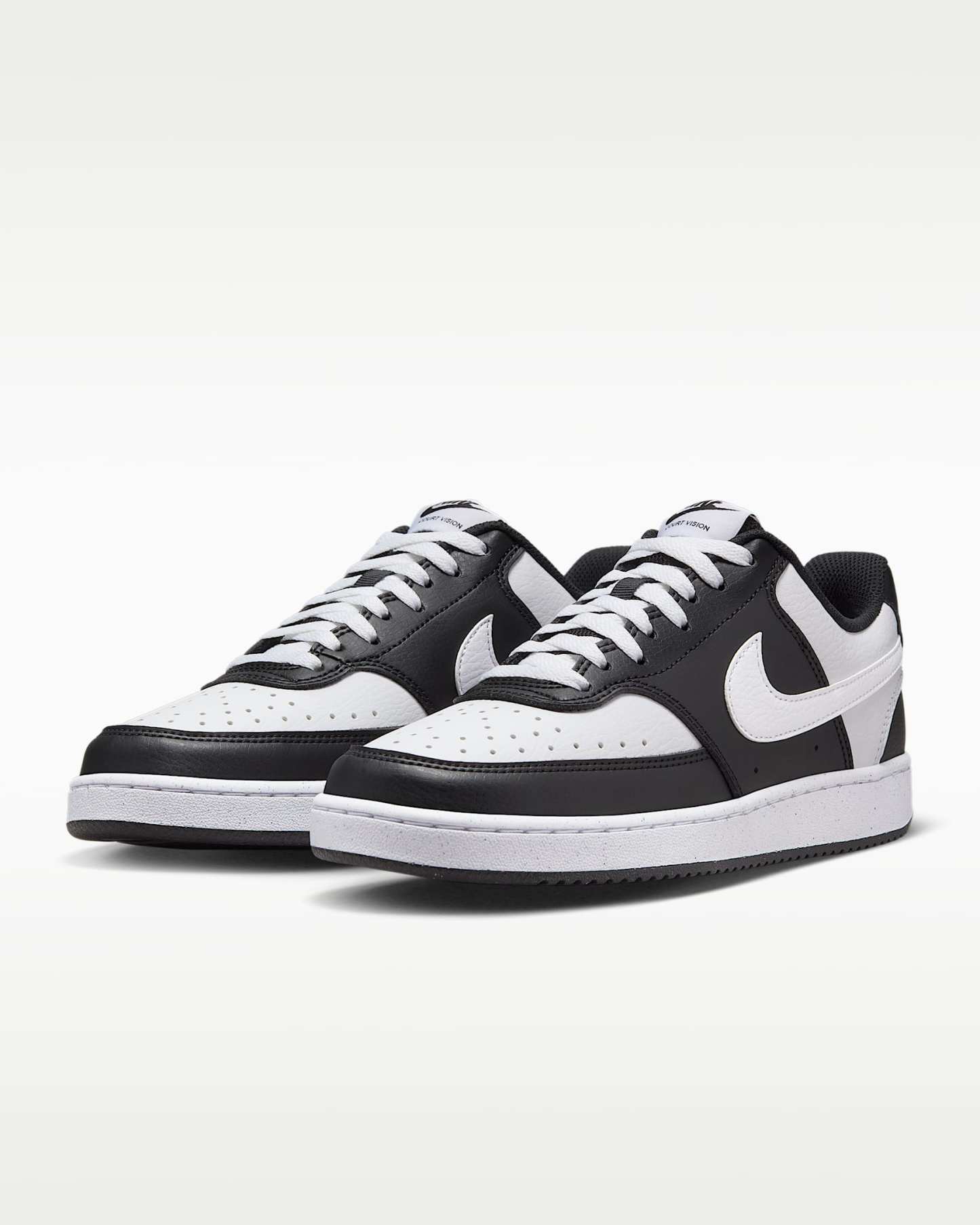 Nike Court Vision Low Next Nature Kadın Ayakkabısı - Siyah/Beyaz