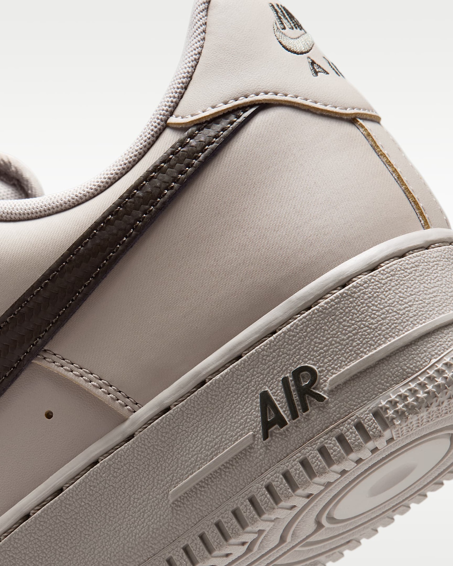 Nike Air Force 1 '07 Erkek Ayakkabısı - College Grey/Newsprint
