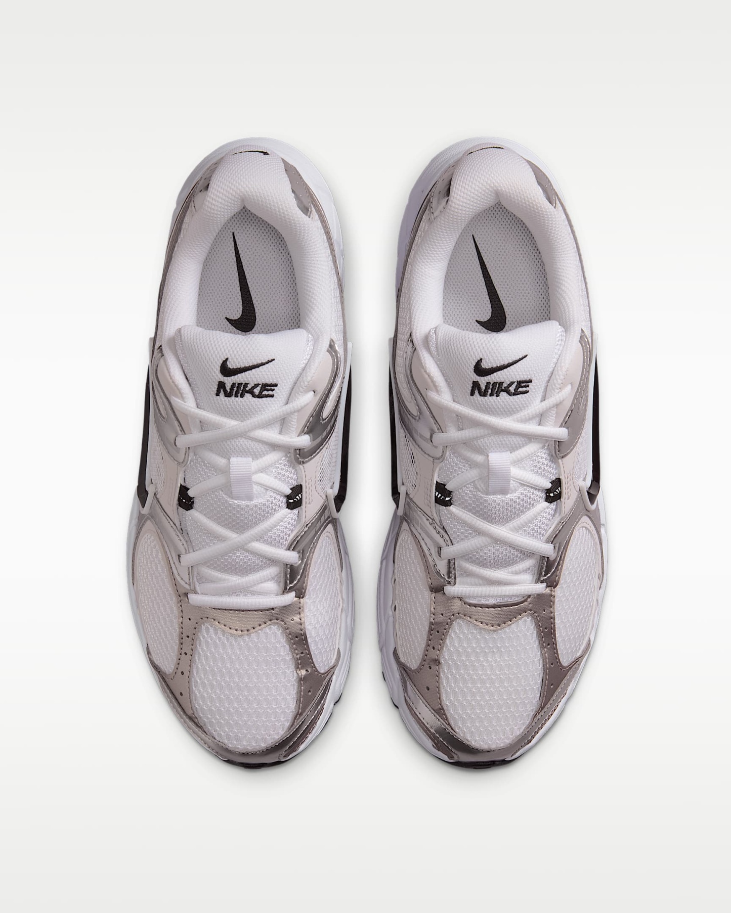 Nike V5 RNR Erkek Ayakkabısı - Beyaz/Vast Grey/College Grey/Siyah