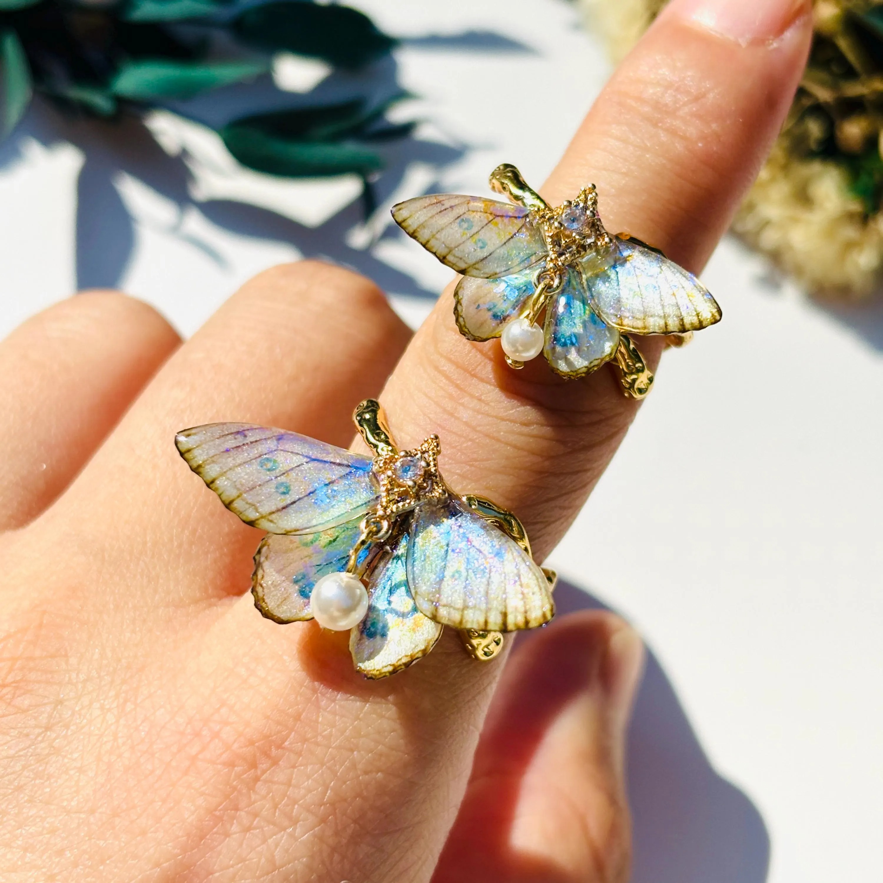 🦋 Iridescent Moth Ring