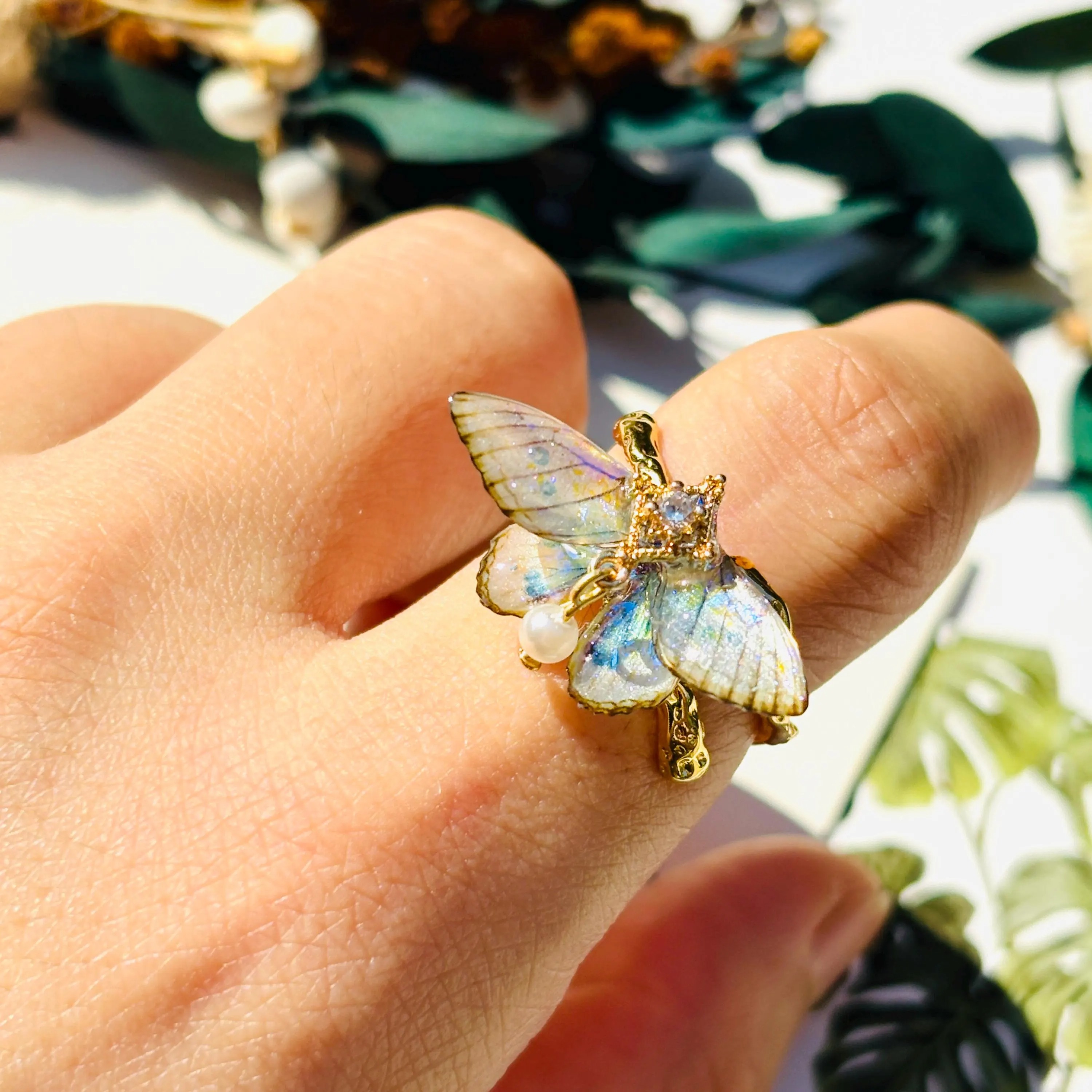 🦋 Iridescent Moth Ring