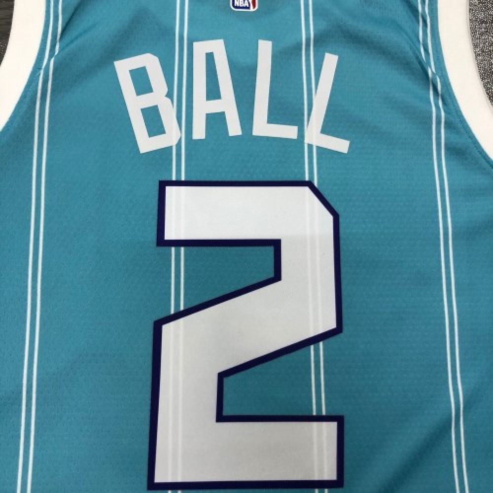 Men's Charlotte Hornets Lamelo Ball #2 Jordan Green 20/21 Swingman Jersey-Association Edition - view 5