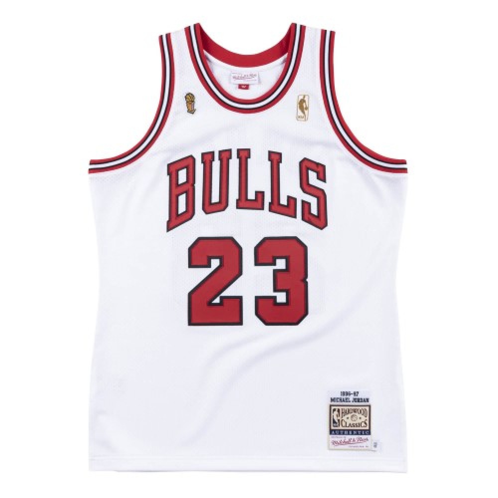 Men's Chicago Bulls Michael Jordan #23 Throwback White 1996-97 Hardwood Classics Player Jersey - view 2