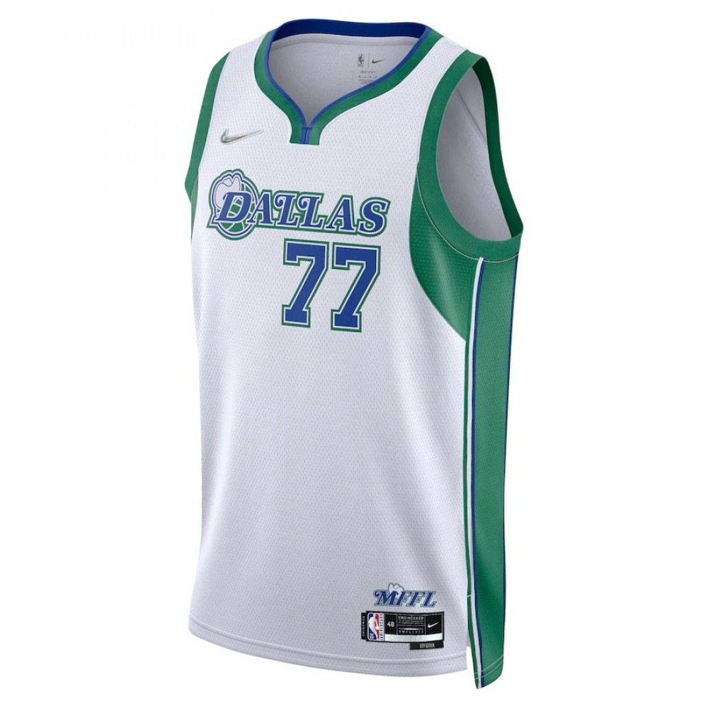 Men's Dallas Mavericks Luka Doncic #77 White 2021/22 Swingman Jersey City Edition - view 2