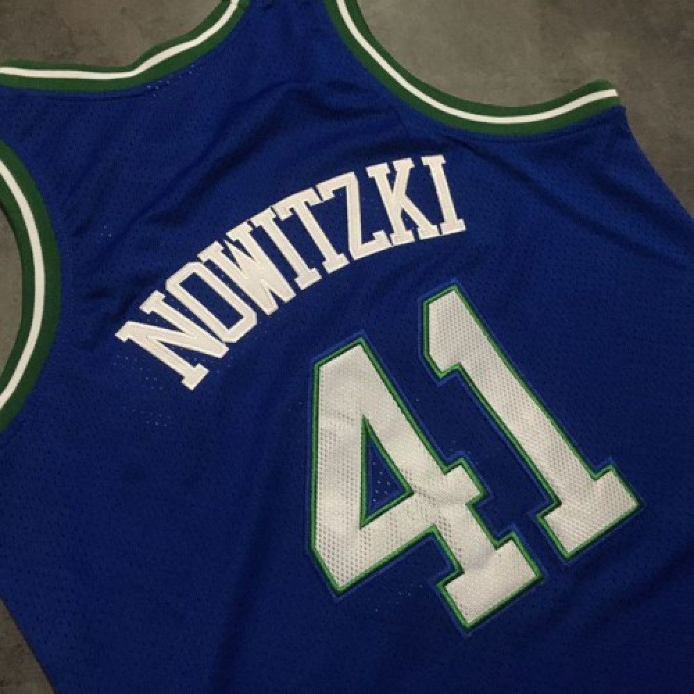 Men's Dallas Mavericks Dirk Nowitzki #41 Throwback Blue 1998-99 Hardwood Classics Jersey - view 5