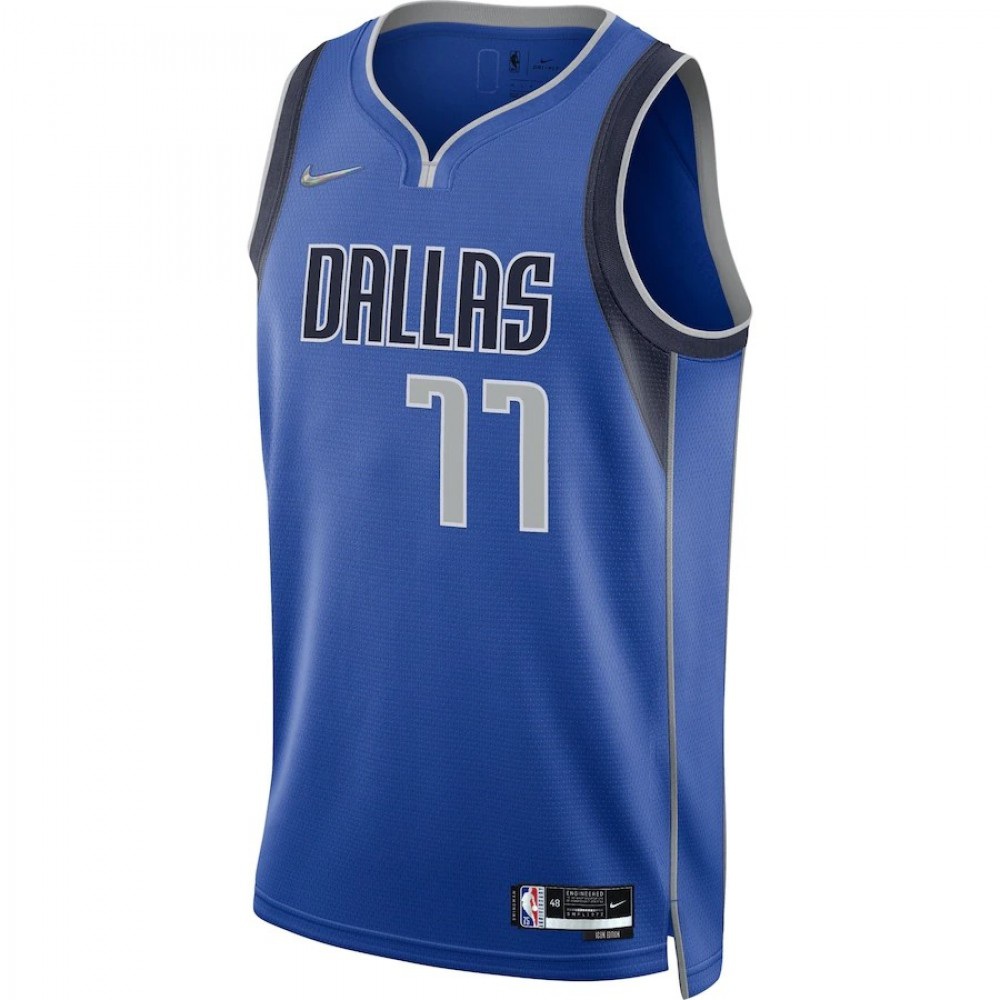 Men's Dallas Mavericks Luka Doncic #77 Blue 2021/22 Swingman Jersey Icon Edition - view 2