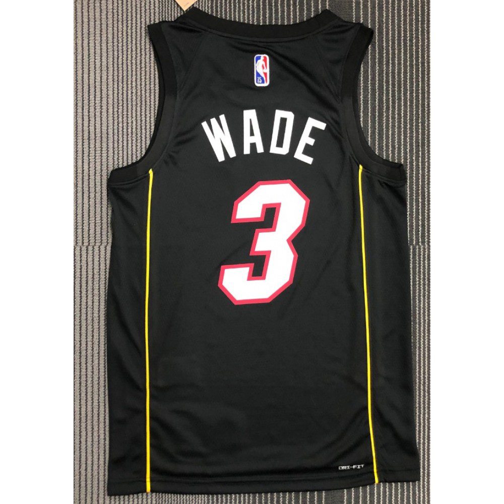 Men's Miami Heat Dwyane Wade #3 Black 2021/22 Swingman Jersey City Edition - view 3