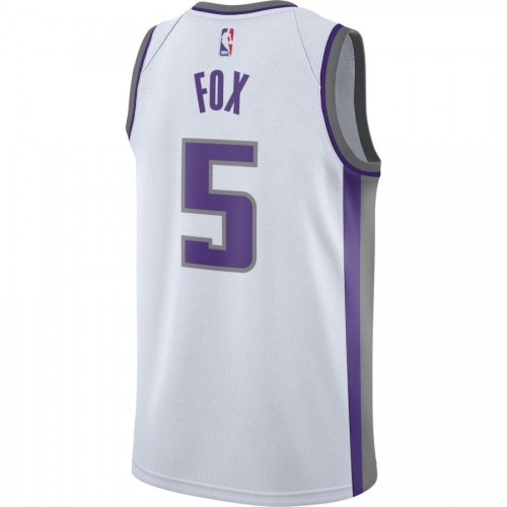 Men's Sacramento Kings De'Aaron Fox #5 White Swingman Jersey Association Edition - view 3