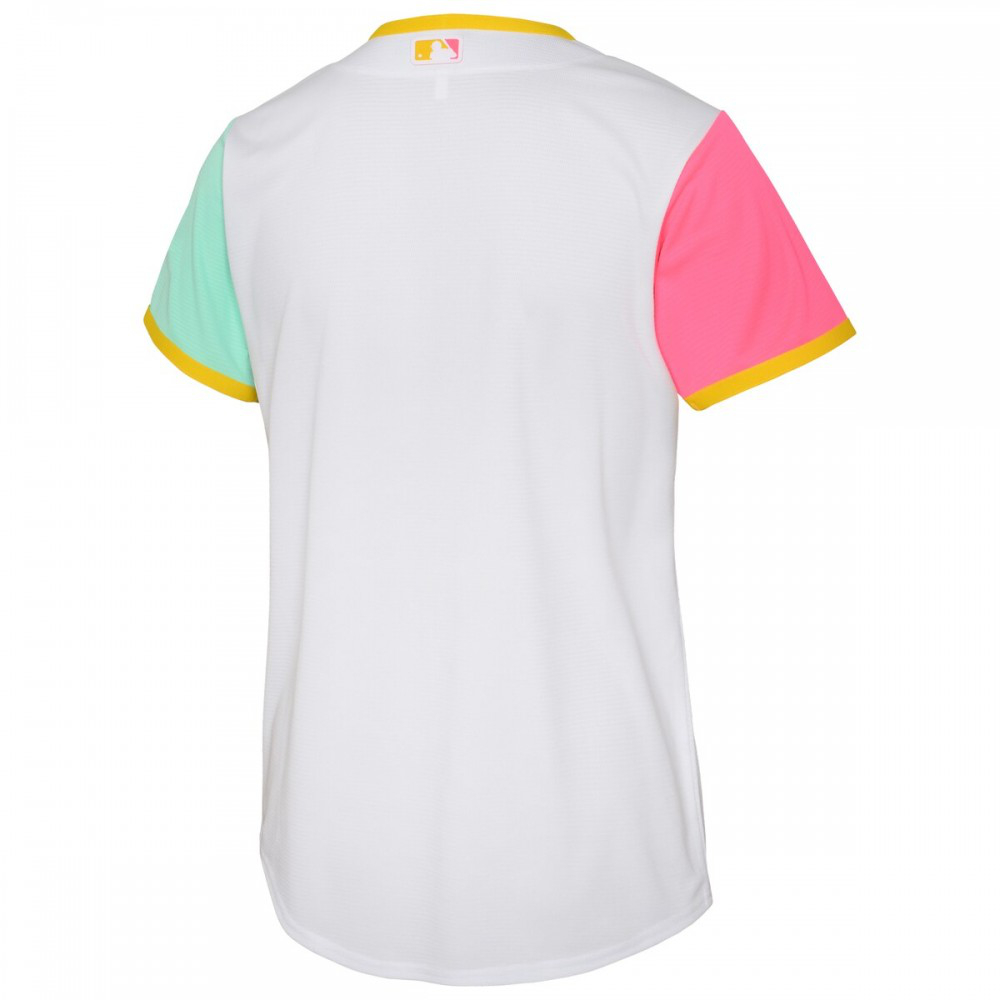 San Diego Padres Youth 2022 City Connect Replica Team Jersey White - view 3