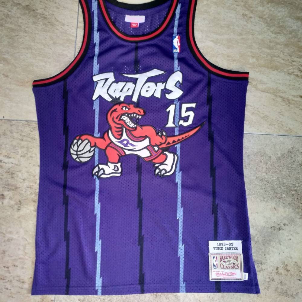Vince Carter Toronto Raptors Throwback 1998-99 Hardwood Classics Jersey Purple - view 2