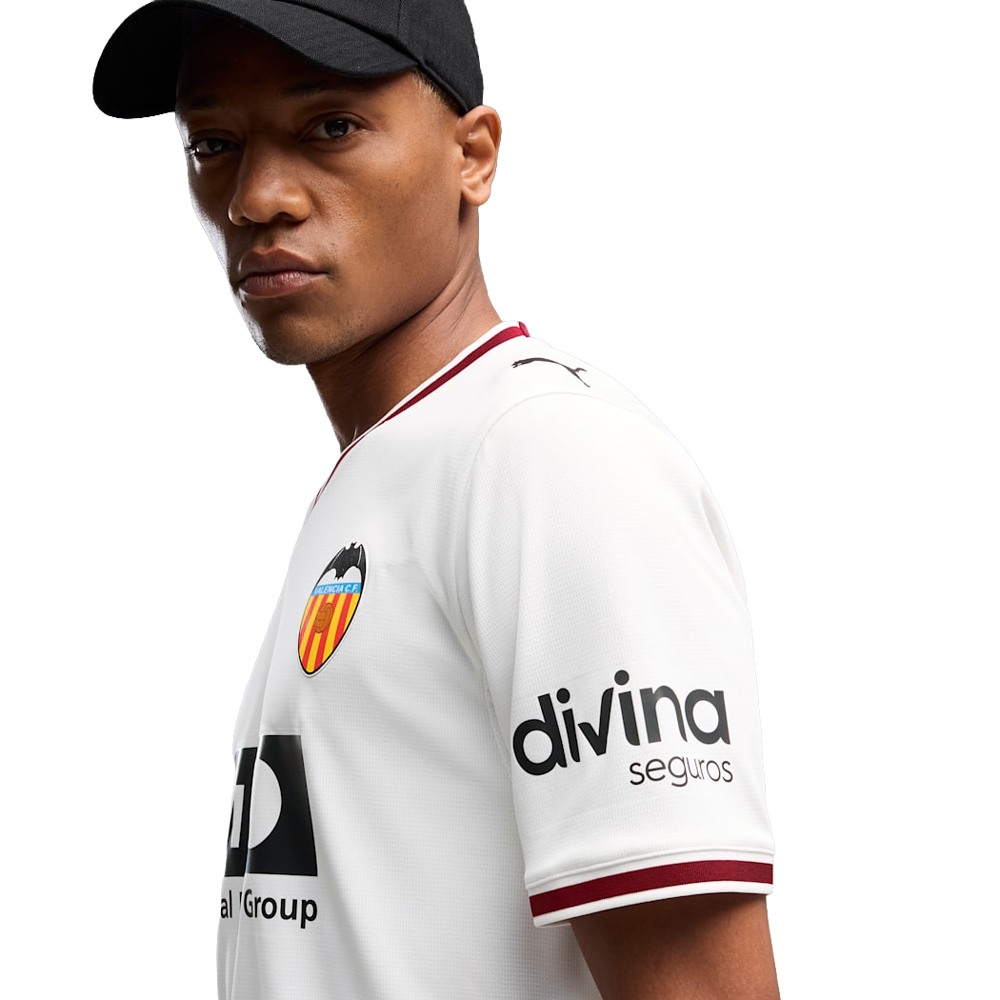 Valencia CF 26/27 Home Shirt - view 6