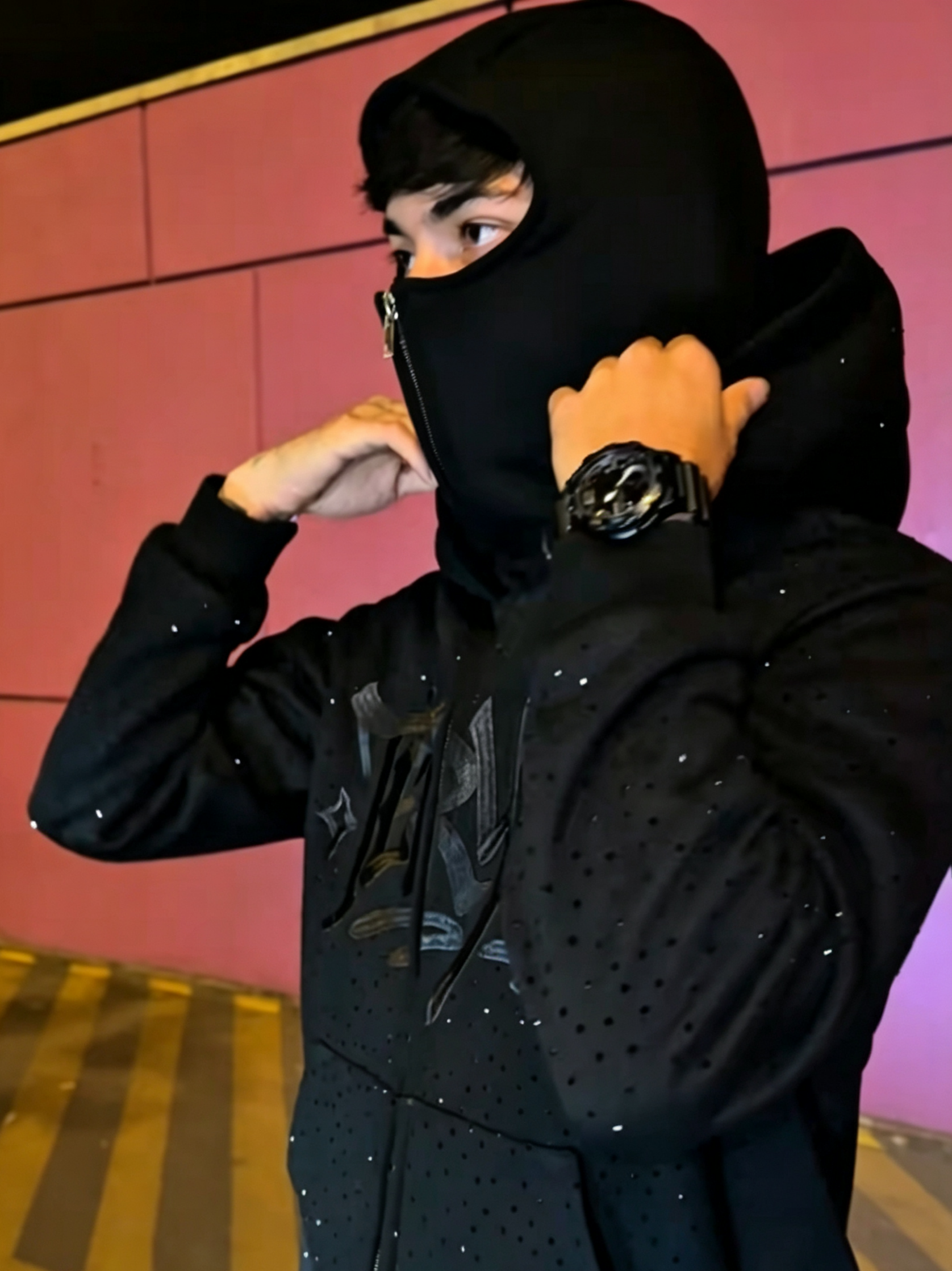 DIAMOND HODDIE | BLACK