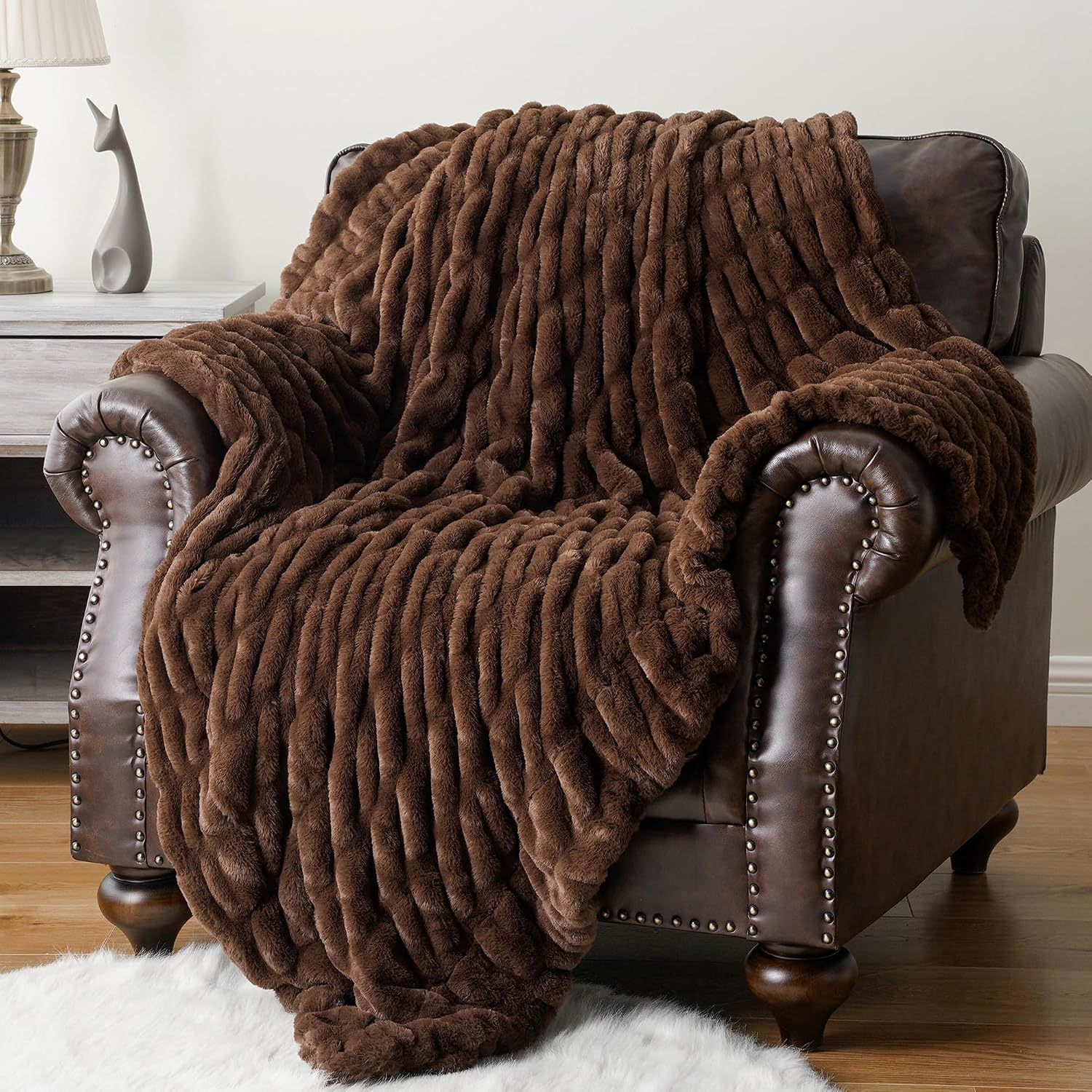 Luxury Faux Fur Throw Blanket for Couch