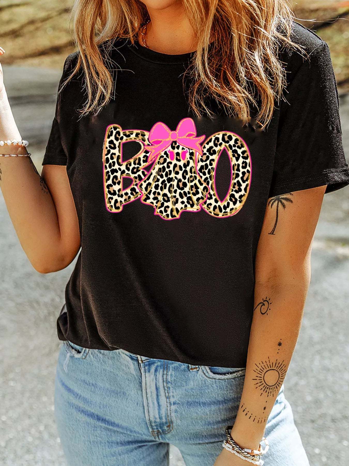 Boo Ghost Halloween Graphic T-Shirt