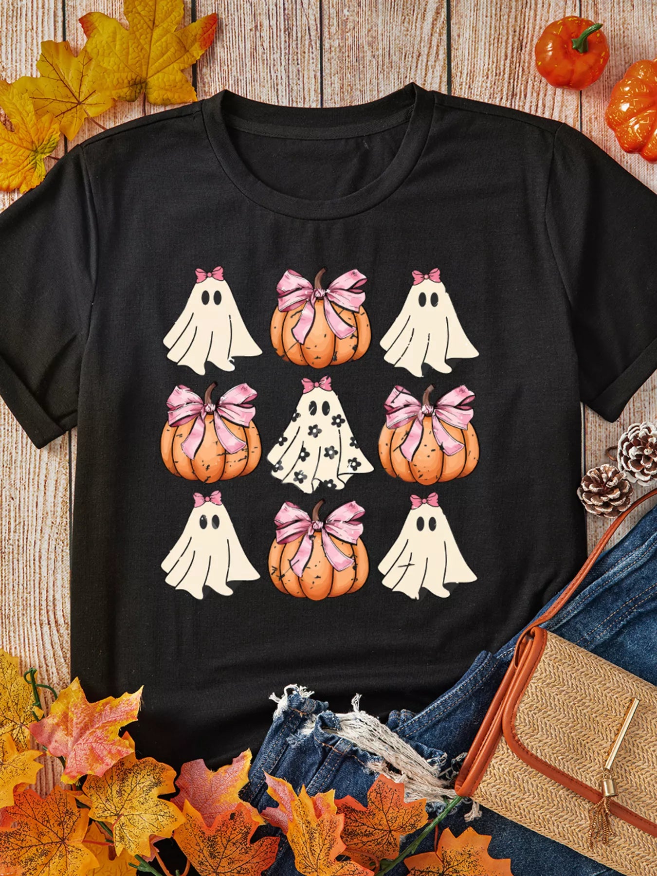 Bow Ghost and Pumpkin Halloween Graphic T-Shirt