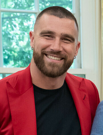 Travis Kelce jersey