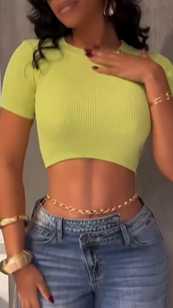 Women's Round Neck Solid Color Short Casual Tops