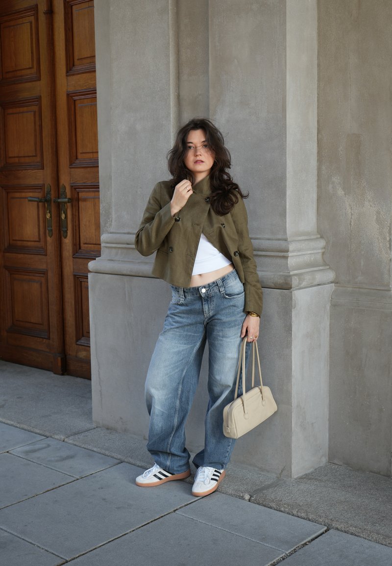 Denim days outfit inspiration