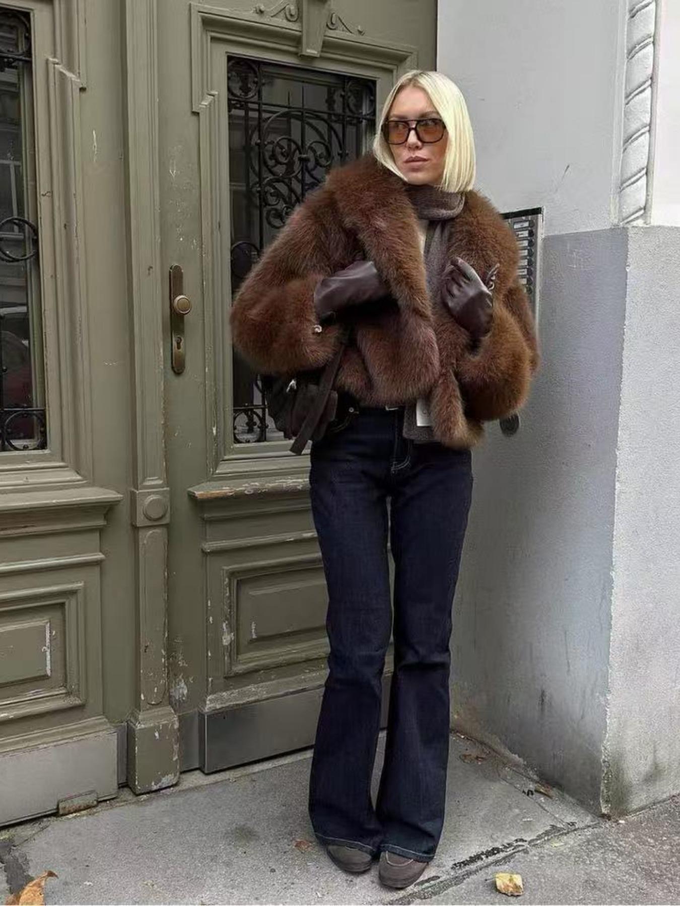 Women's Faux Fur Short Cropped Coat, Woven, Thick Warm Oversize Loose Fit Baggy Winter Jacket, Outerwear, Luxurious Look, New Fashion Trendy Design, Perfect for Cold Weather
