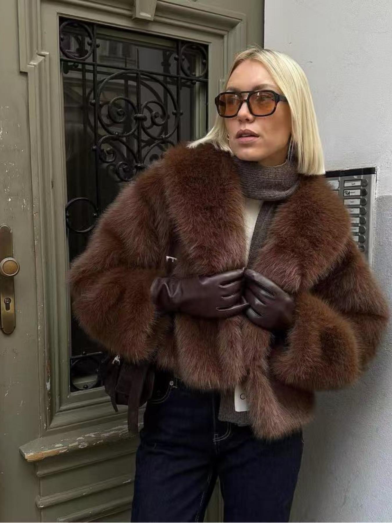 Women's Faux Fur Short Cropped Coat, Woven, Thick Warm Oversize Loose Fit Baggy Winter Jacket, Outerwear, Luxurious Look, New Fashion Trendy Design, Perfect for Cold Weather