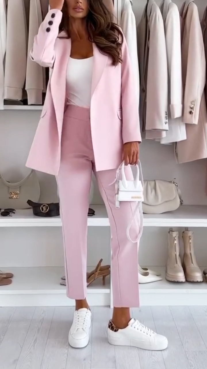 Ladies' Lapel Commuter Suit Set
