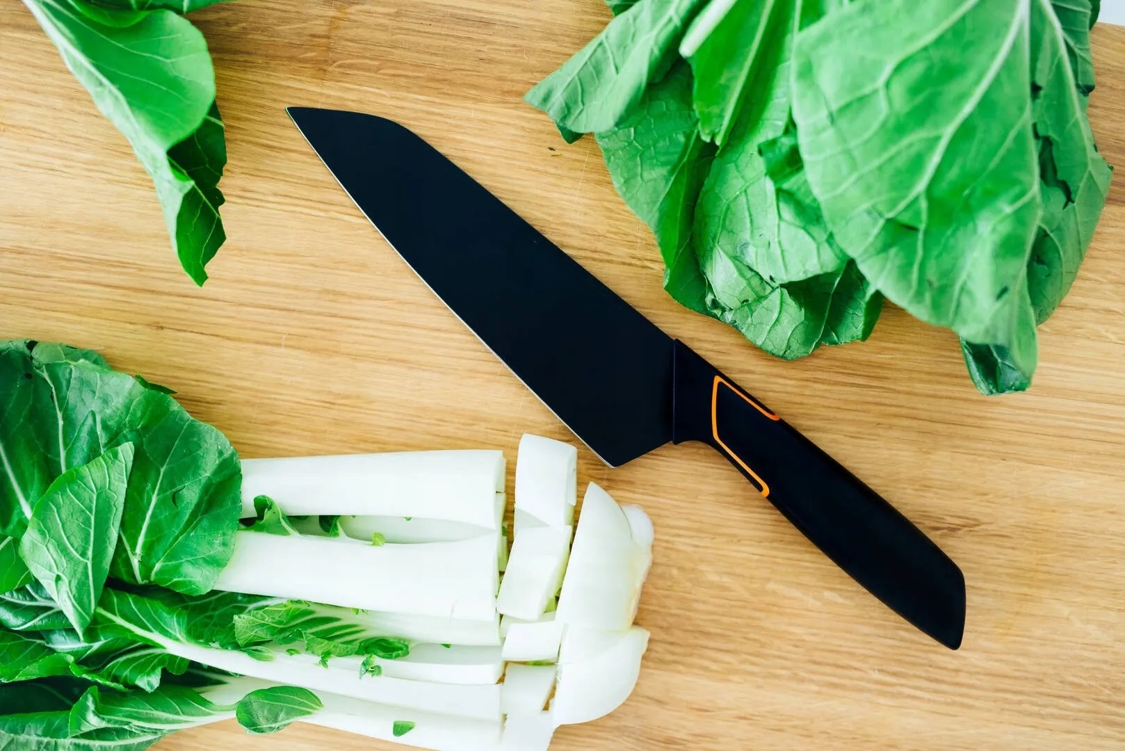 🍽️Limitált kiadás: FISKARS® 5 DB-OS KÉSKÉSZLET FISKARS EDGE BLOKKBAN, ÉLES KONYHAKÉS + ÉLEZŐ SZETT🍽️