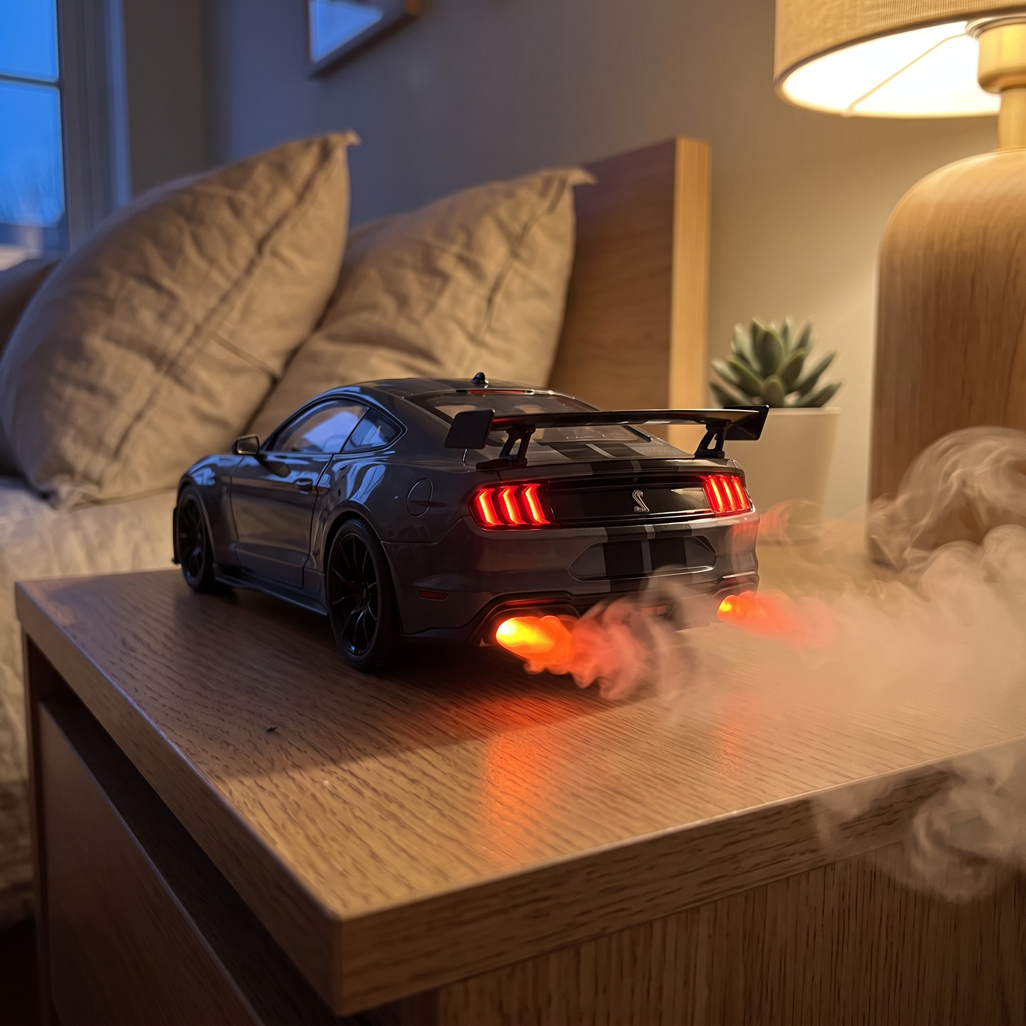 Motor Scent Grey Shelby GT500 desk humidifier