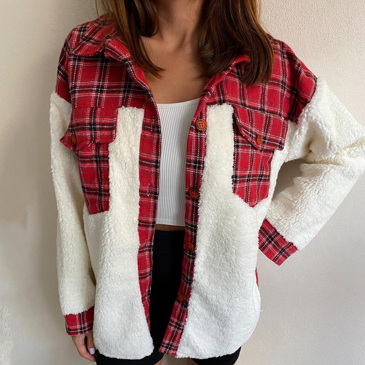 Women's Plaid Sherpa Jacket – Cozy Contrast Design for Everyday Wear