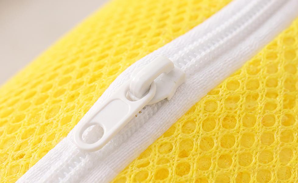 Secure zipper detail