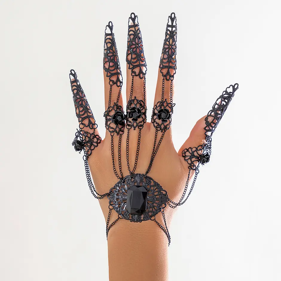 Black &bull; Full hand detail gothic finger chain jewellery