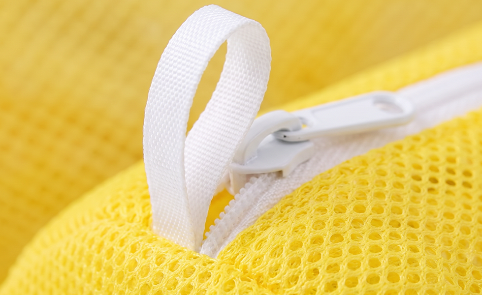 Hanging loop detail