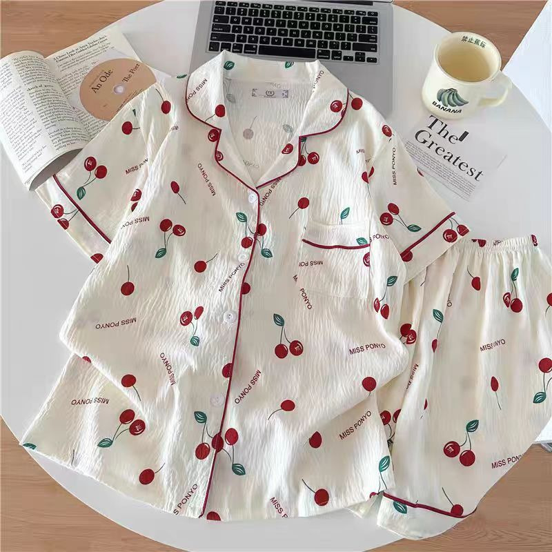 New Women's Summer Pajama Set: Cardigan-style top and shorts in soft "cloud cotton," featuring a sweet, cute, and loose-fitting design.