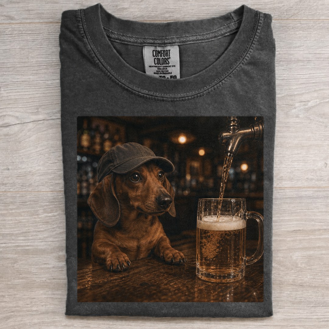 Weekend Pub Dachshund Graphic T-shirt