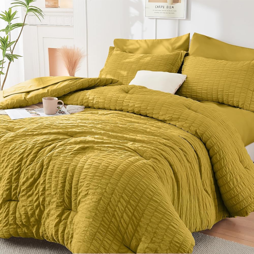 HYMOKEGE Comforter Sets Seersucker 7/5 Pieces, All Season Luxury Bed in a Bag for Bedroom, Bedding Set with Comforters, Sheets, Pillowcases & Shams