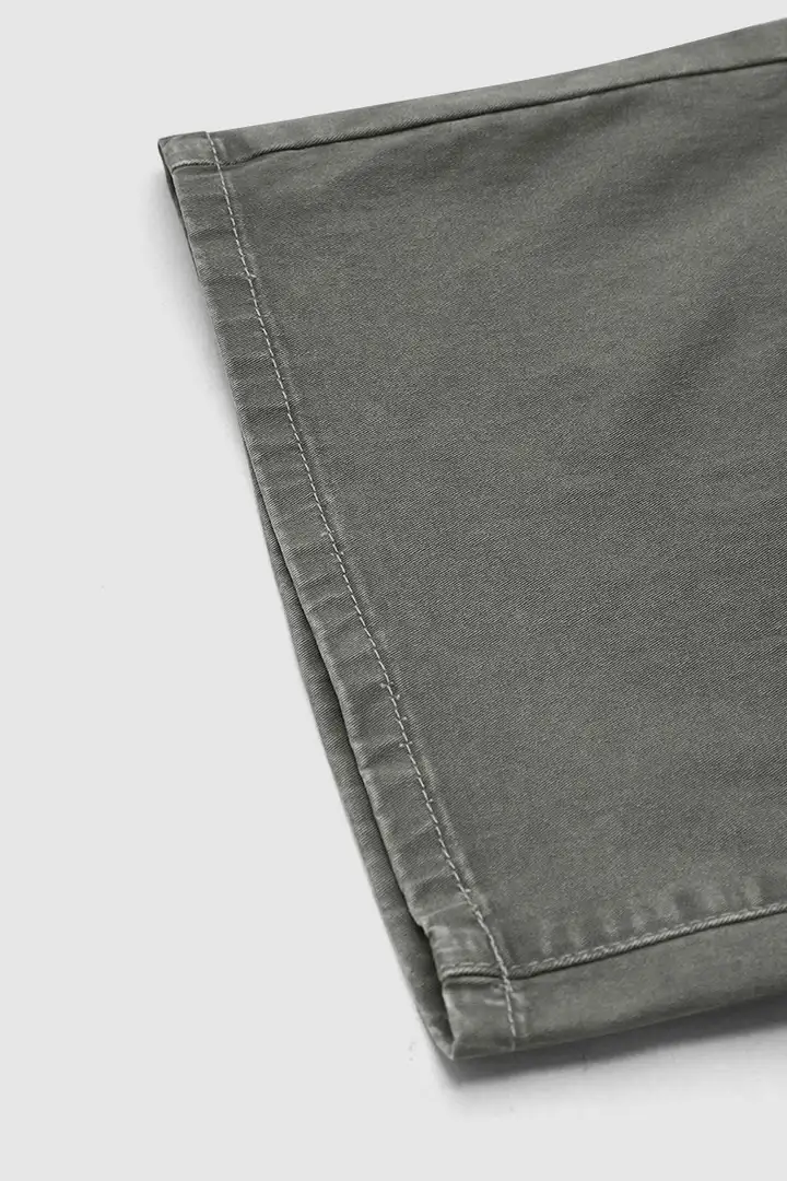 🔥Last Day Sale🔥Solid Stitch Detail Mid Waist Bermuda Shorts