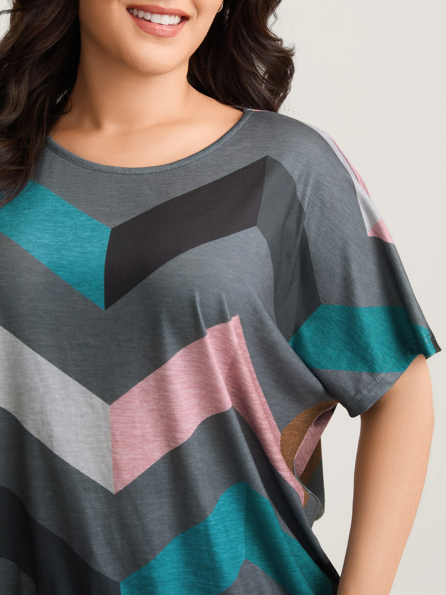 13-pack of Loose-fitting cotton sport T-Shirts with a Variety of Colorblock Prints