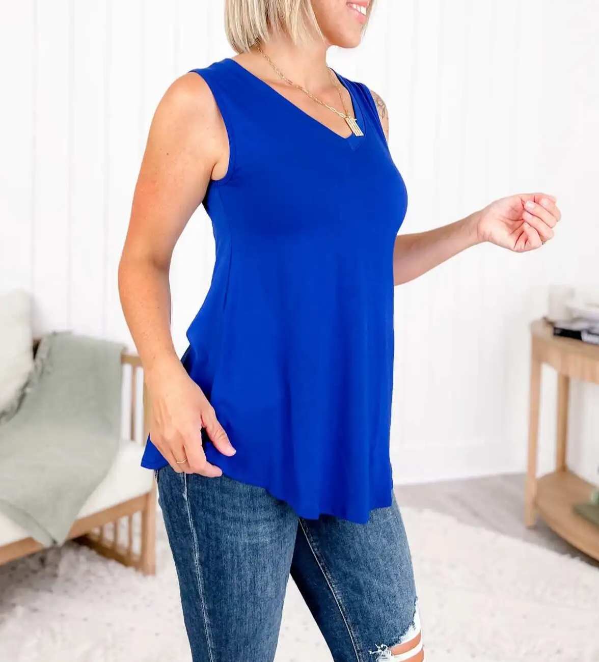 ⚡LIMITED SALE-V-neck tank top(Multiple Colors)