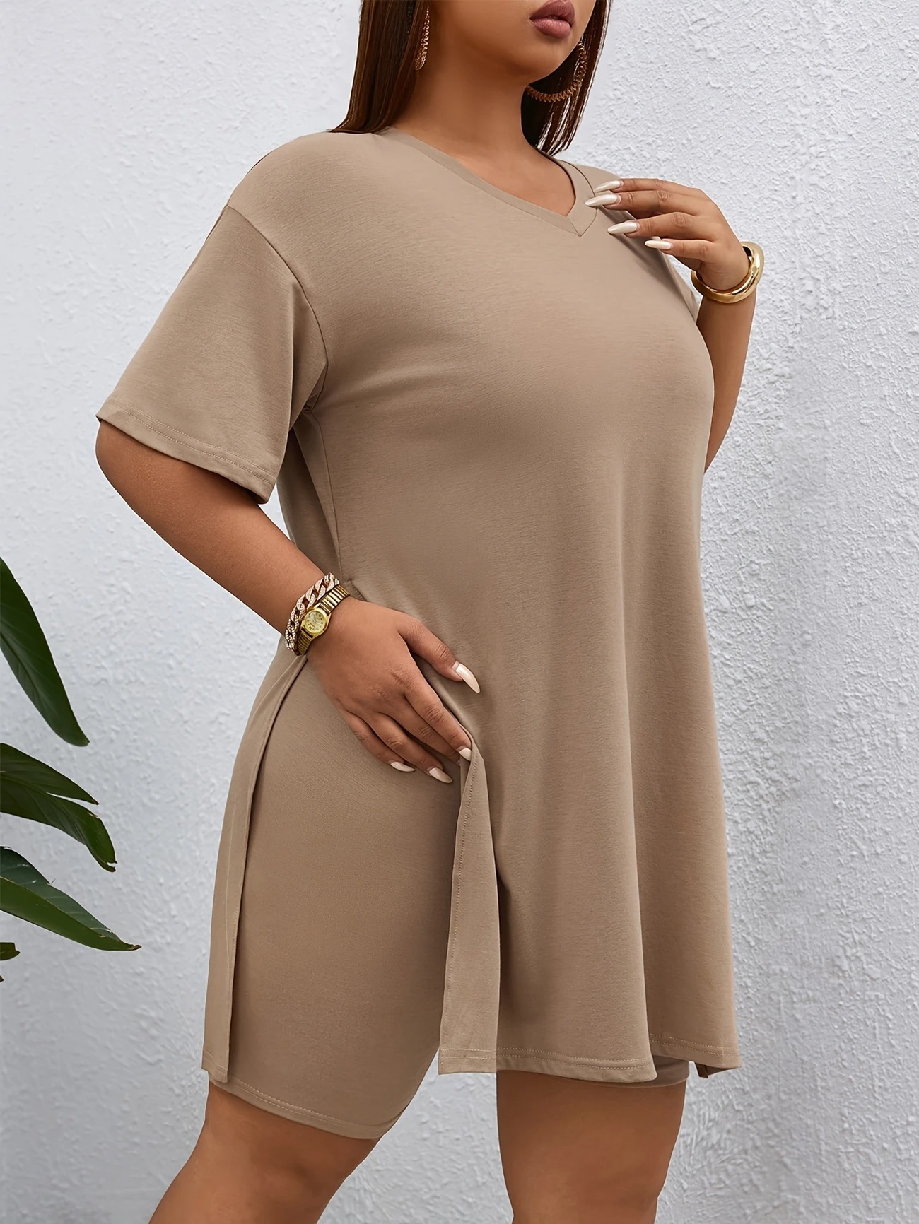 Women's 2-Piece Lounge Set Casual Oversized V-Neck Tops and High Waisted Shorts Set