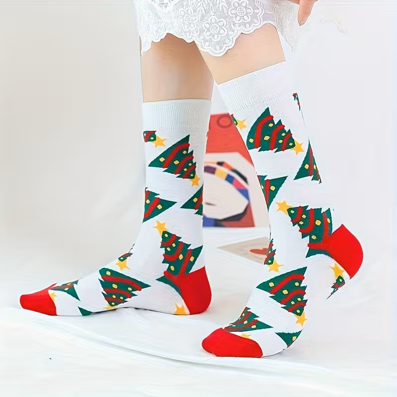 30 pairs of random christmas socks fun reindeer snowflakes santa claus christmas tree gingerbread reindeer warm socks cartoon pattern christmas gift for men and women Product details 6