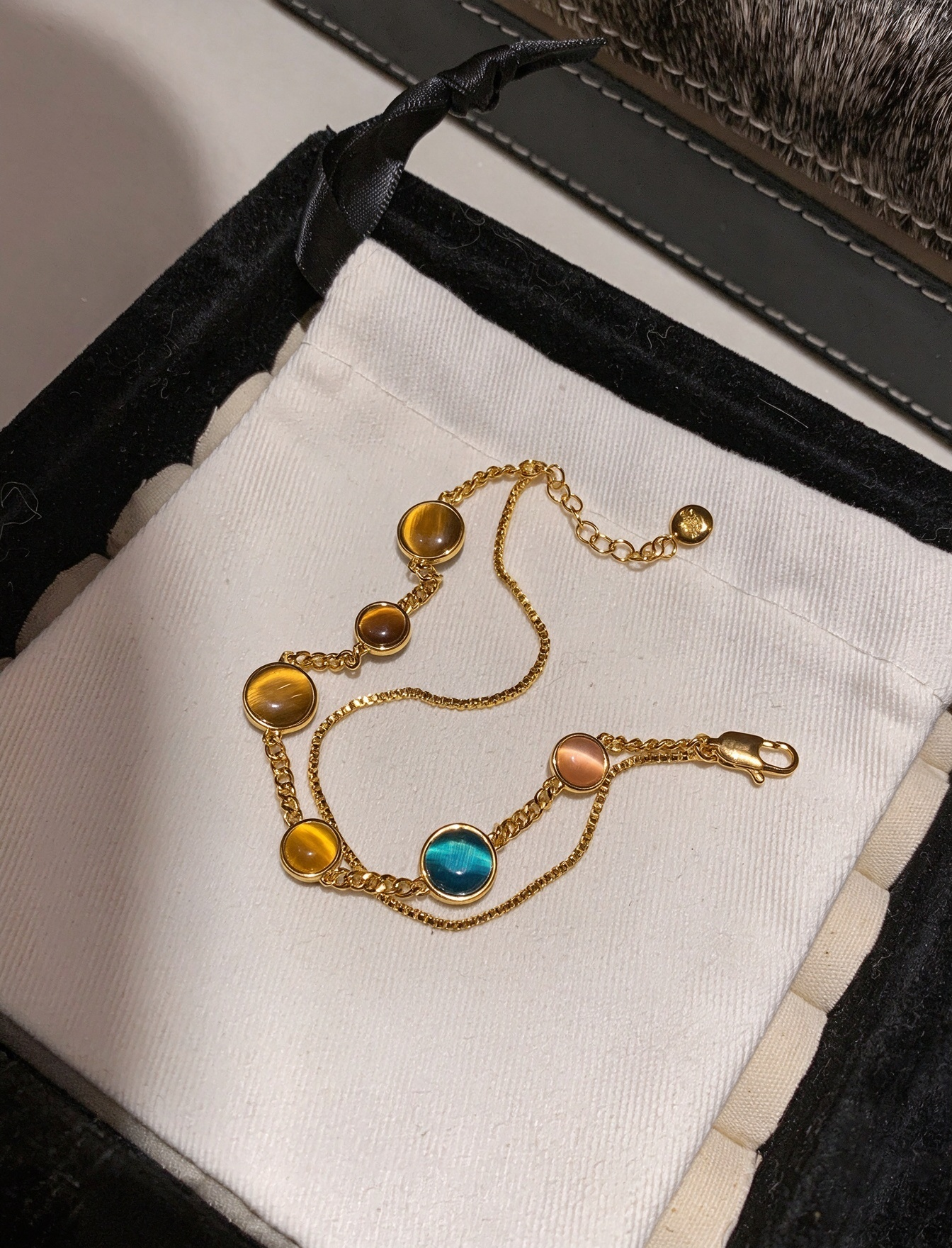 Colorful Double-Layer Cat's Eye Bracelet | Dopamine-Style Stackable Gold-Plated Bracelet