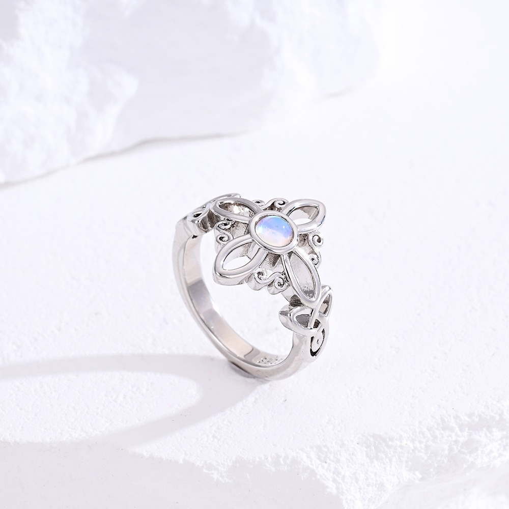 S925 Sterling Silver Celtic Witch Knot Moonstone Ring