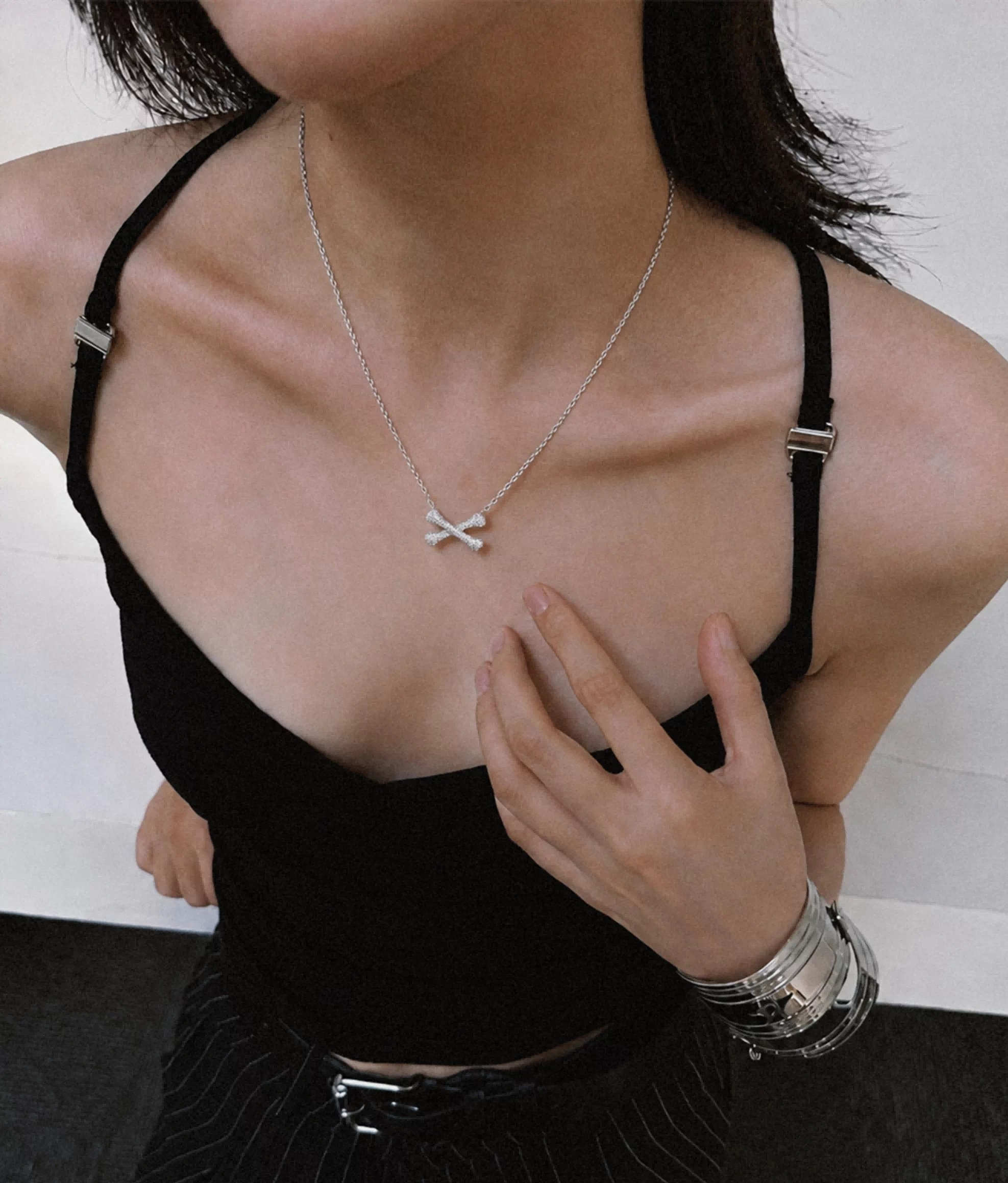 18K Gold  3D Pave Crossbone Pendant Necklace | Unisex Minimalist Streetwear Bone Necklace