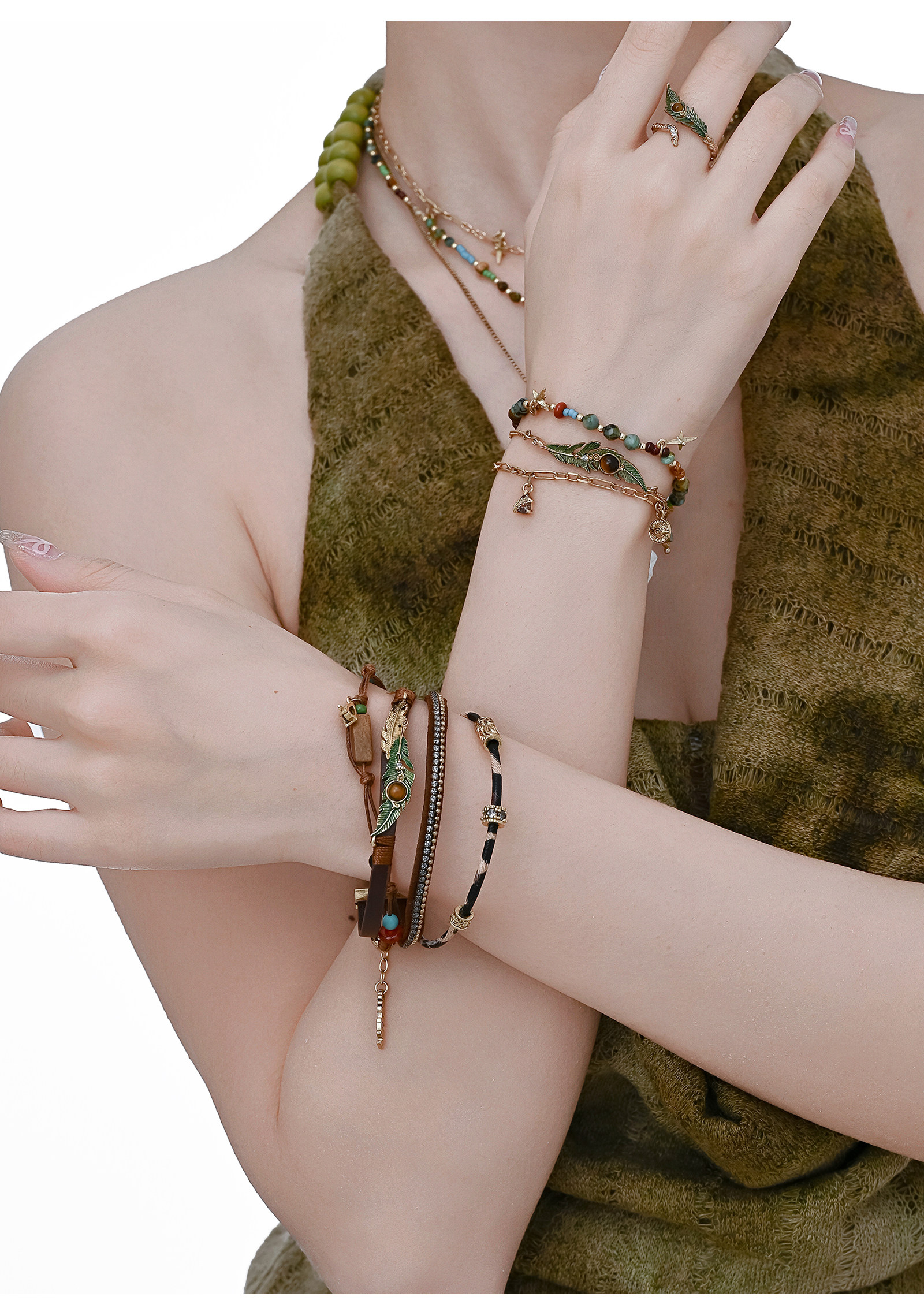 Vintage Gold Peacock Feather Multi-Layer Leather Bracelet | Original Boho Light Luxury Stackable Bracelet